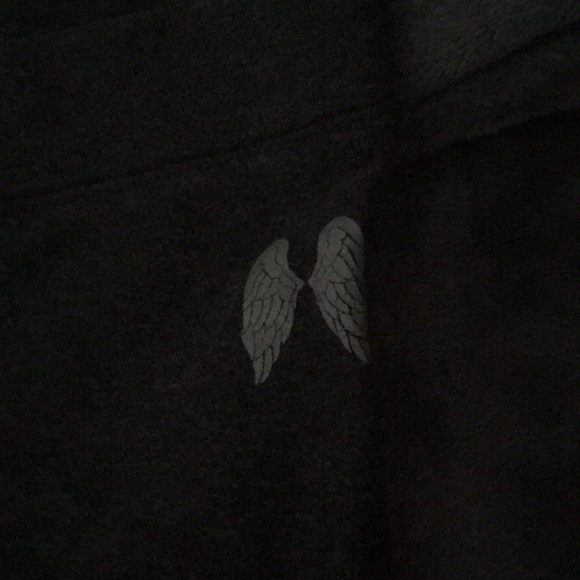 Victoria secret Leggings - Picture 3 of 5